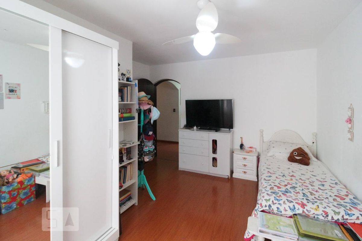 Casa, 5 quartos, 230 m² - Foto 38