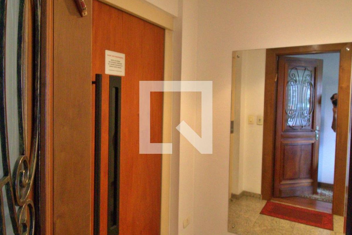 Apartamento, 3 quartos, 132 m² - Foto 2