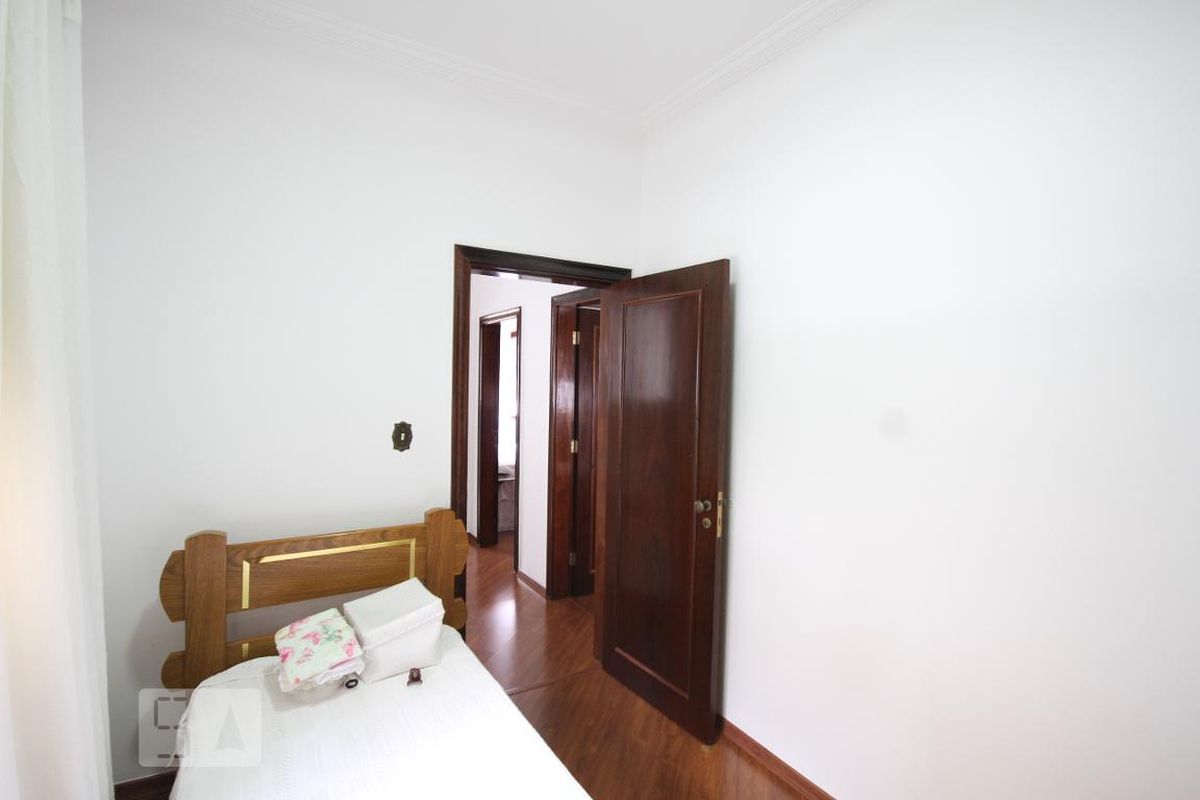 Casa, 3 quartos, 300 m² - Foto 19