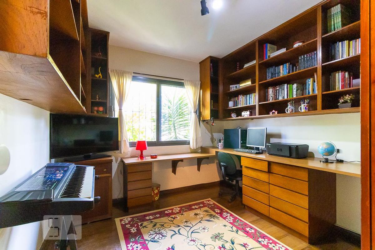 Casa à Venda - Jardim Santana, 5 Quartos,  465 m2 em , Campinas - sp | SoloBR