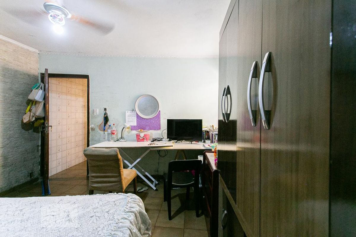 Casa, 5 quartos, 220 m² - Foto 50