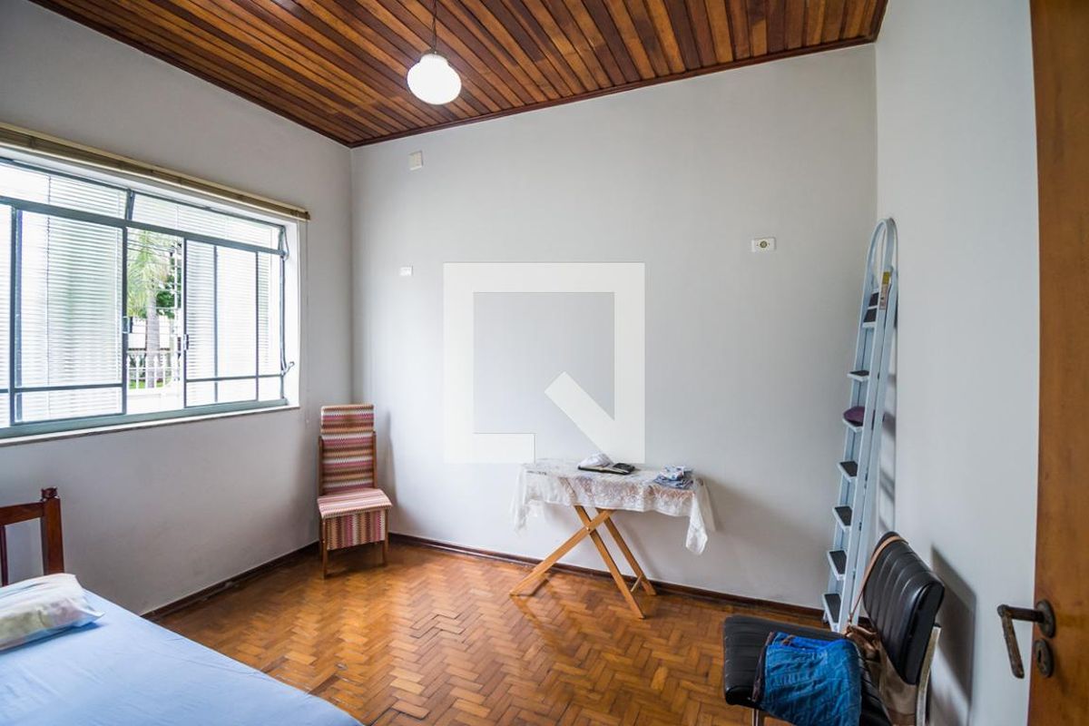 Casa à Venda - Cambuí, 4 Quartos,  254 m2 em , Campinas - sp | SoloBR