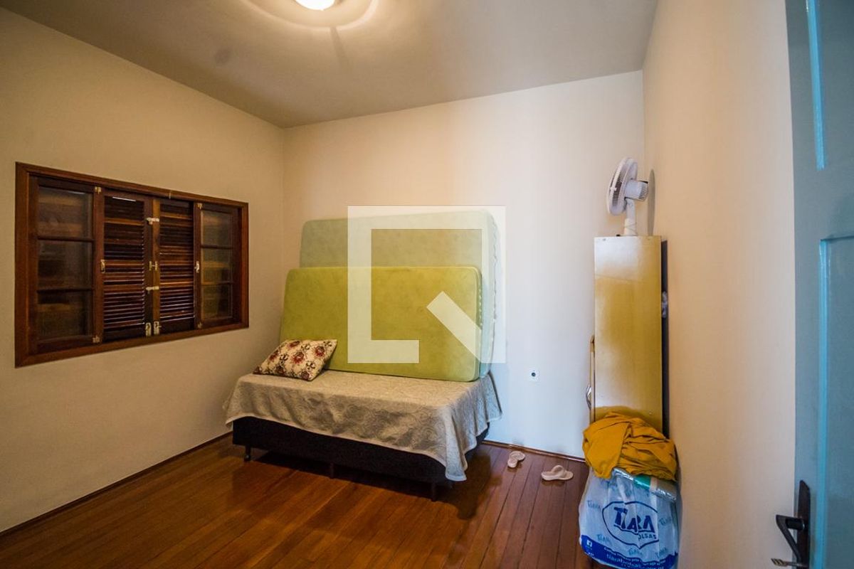 Casa à Venda - Cambuí, 4 Quartos,  254 m2 em , Campinas - sp | SoloBR
