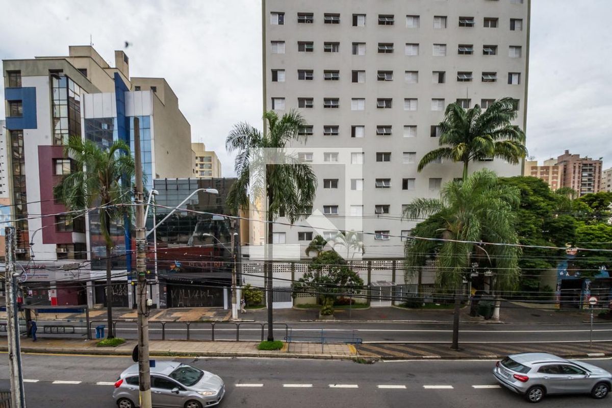Casa à Venda - Cambuí, 4 Quartos,  254 m2 em , Campinas - sp | SoloBR