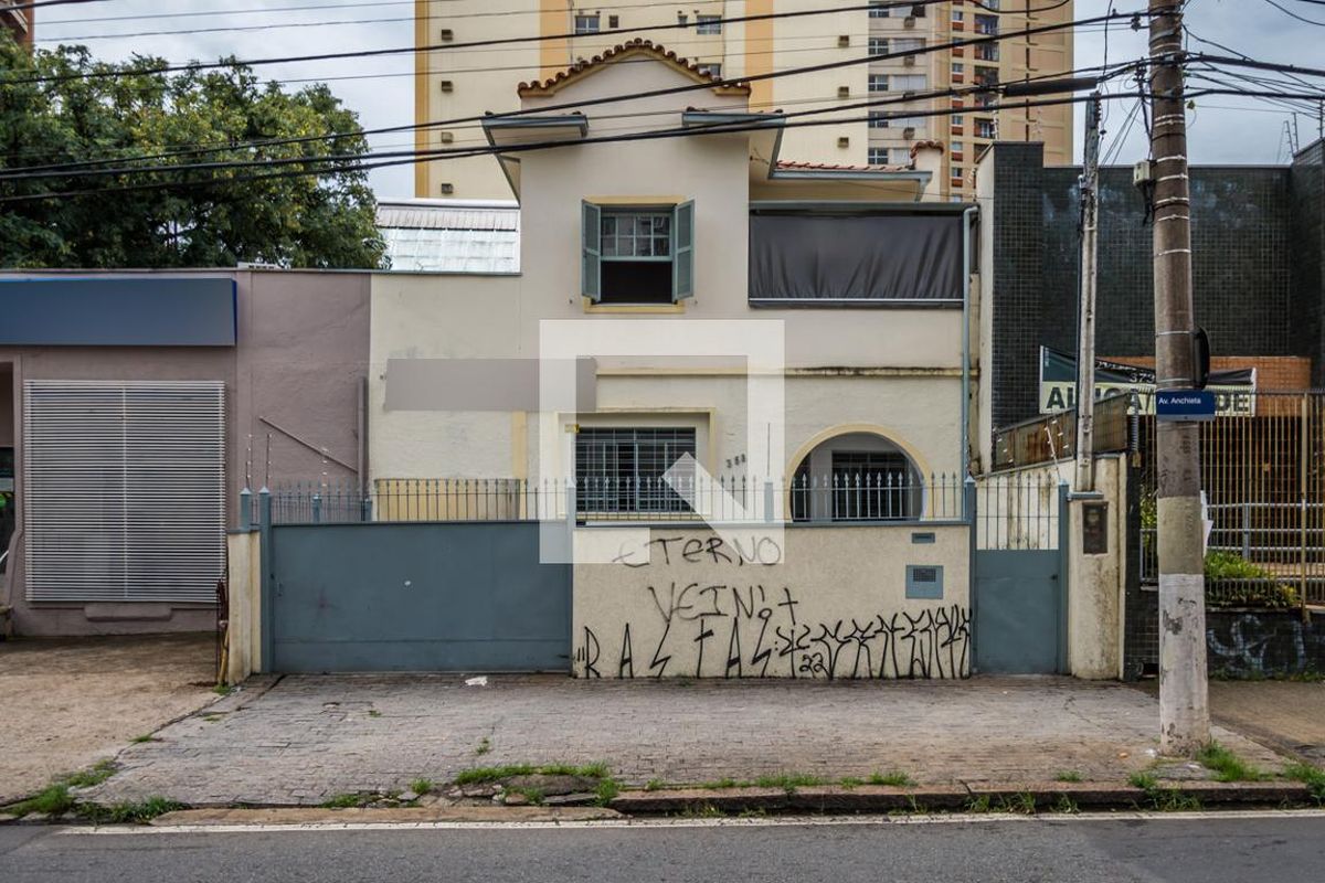 Casa à Venda - Cambuí, 4 Quartos,  254 m2 em , Campinas - sp | SoloBR