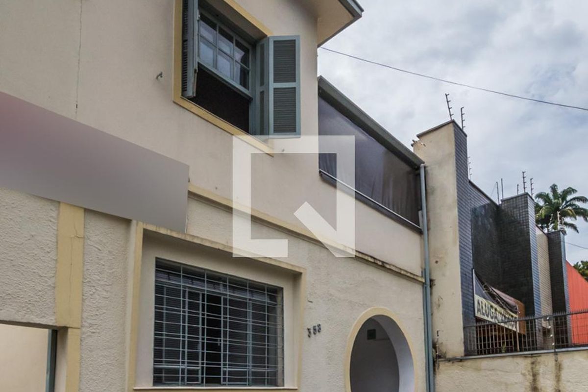 Casa à Venda - Cambuí, 4 Quartos,  254 m2 em , Campinas - sp | SoloBR