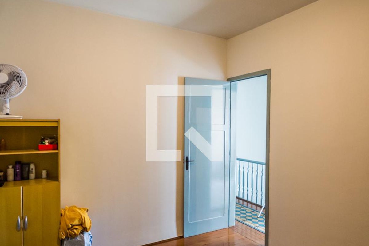 Casa à Venda - Cambuí, 4 Quartos,  254 m2 em , Campinas - sp | SoloBR