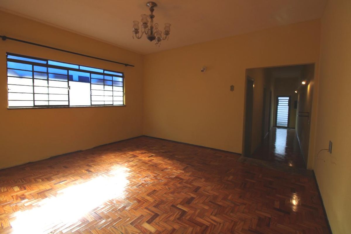Casa à Venda - Bosque, 4 Quartos,  85 m2 em , Campinas - sp | SoloBR