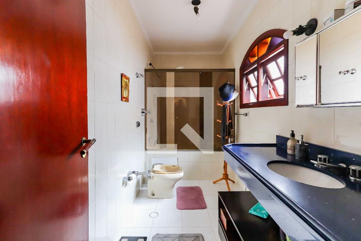 Casa, 3 quartos, 210 m² - Foto 81