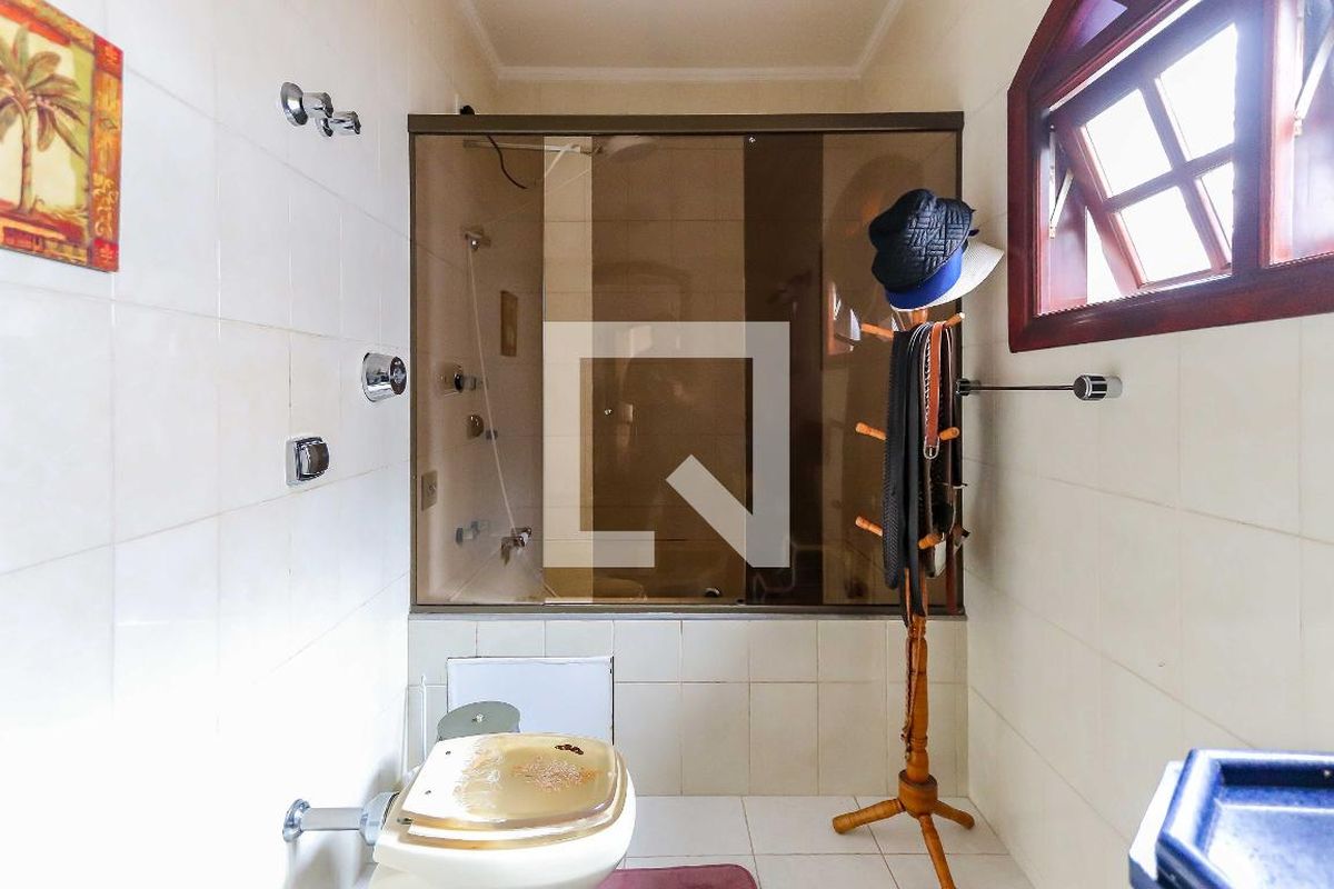 Casa, 3 quartos, 210 m² - Foto 87