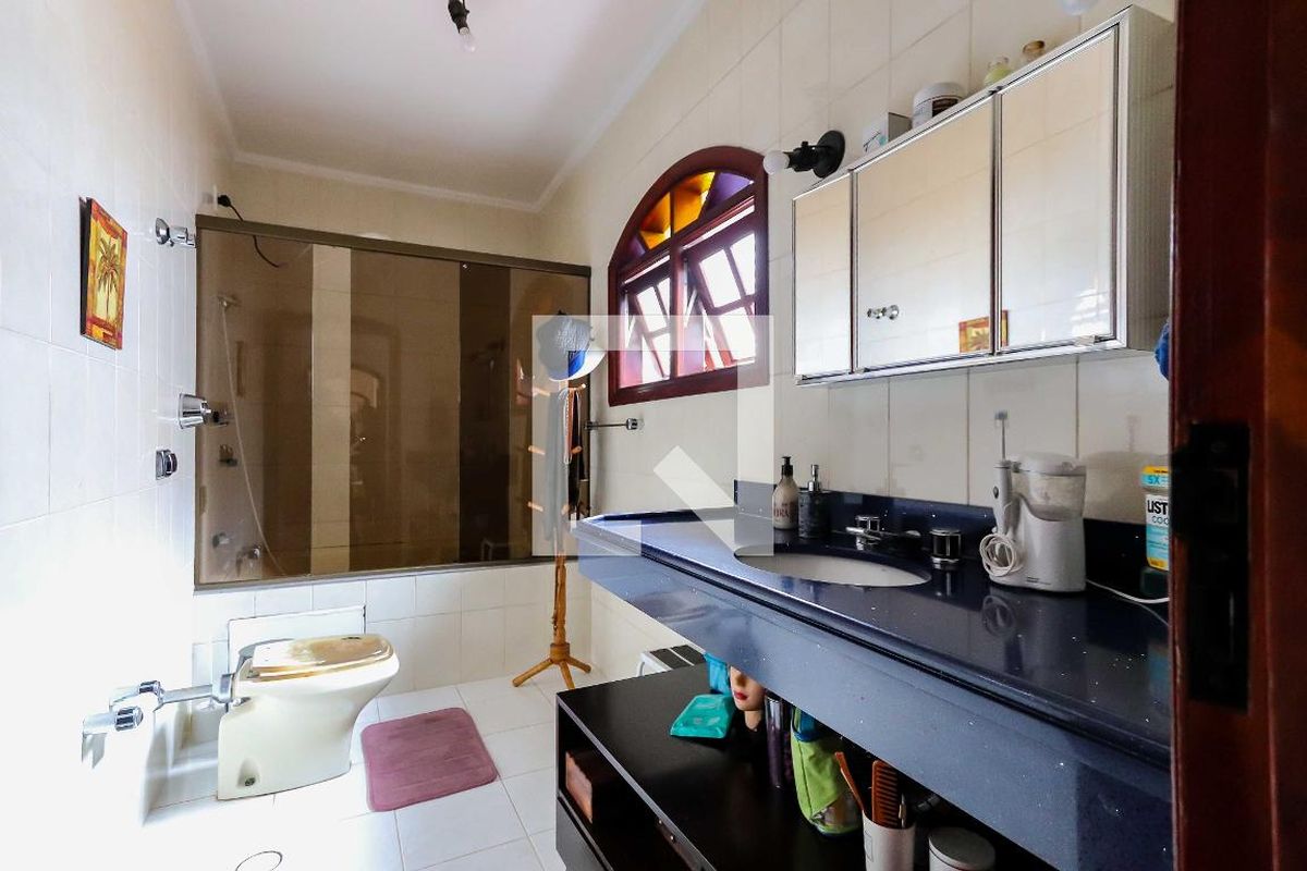 Casa, 3 quartos, 210 m² - Foto 84