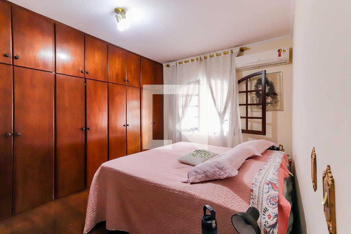 Casa, 3 quartos, 210 m² - Foto 72