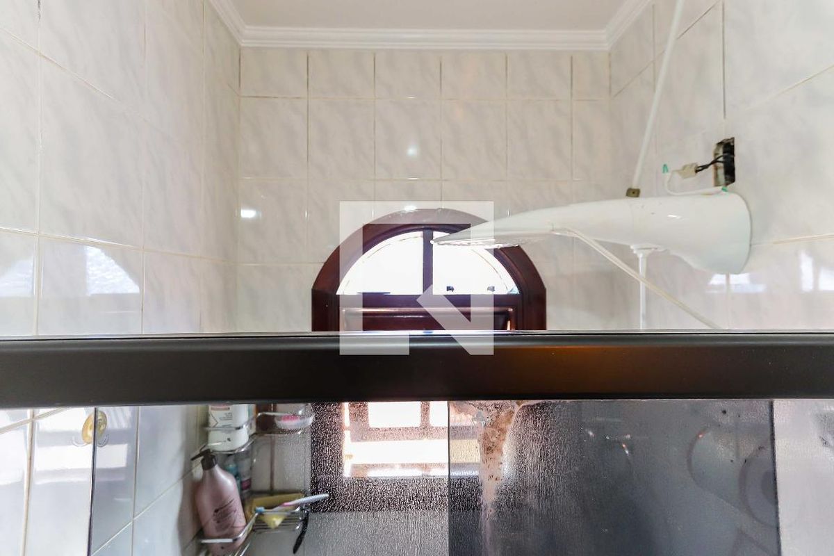 Casa, 3 quartos, 210 m² - Foto 57