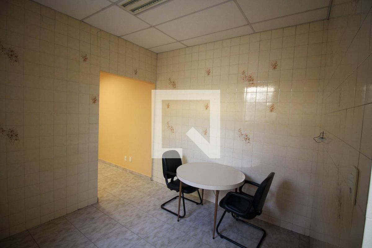 Casa, 2 quartos, 175 m² - Foto 38