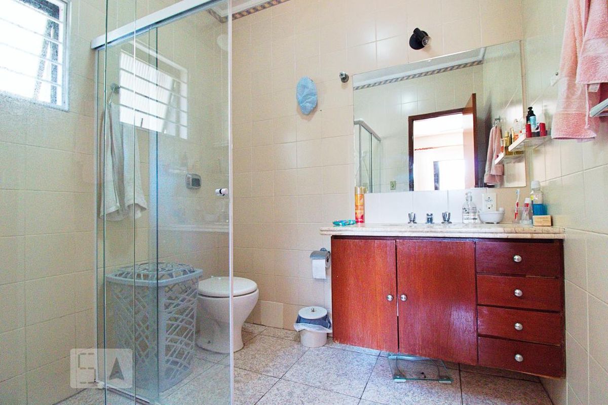 Casa, 3 quartos, 245 m² - Foto 32