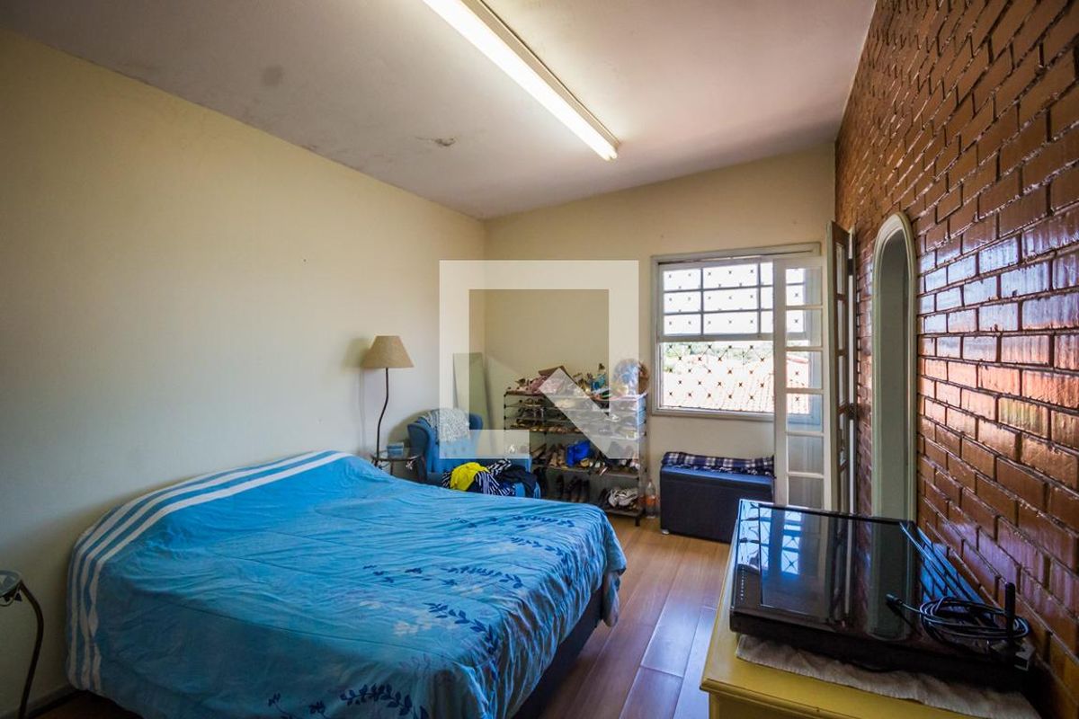Casa à Venda - Jardim Chapadão, 4 Quartos,  250 m2 em , Campinas - sp | SoloBR
