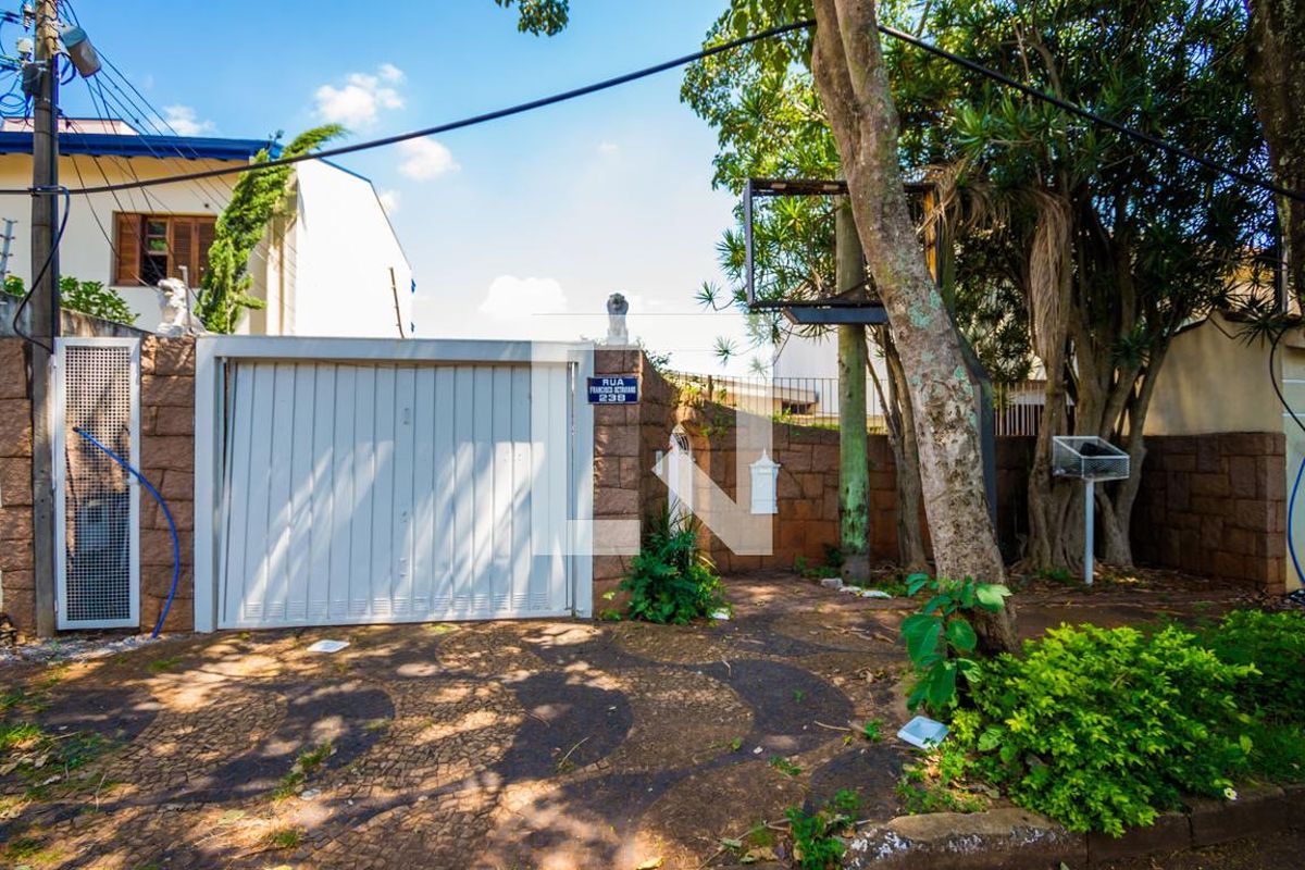 Casa à Venda - Jardim Chapadão, 4 Quartos,  250 m2 em , Campinas - sp | SoloBR