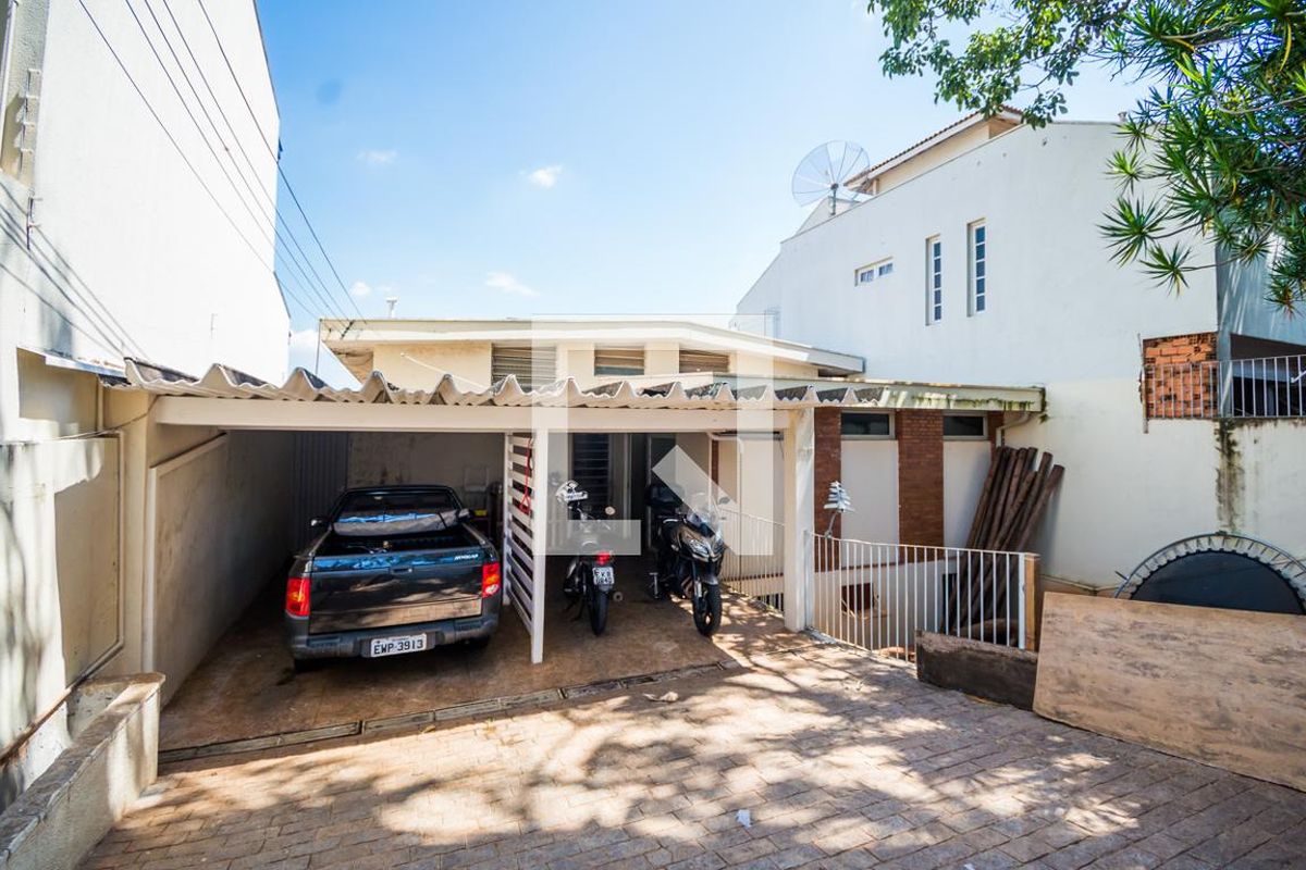 Casa à Venda - Jardim Chapadão, 4 Quartos,  250 m2 em , Campinas - sp | SoloBR
