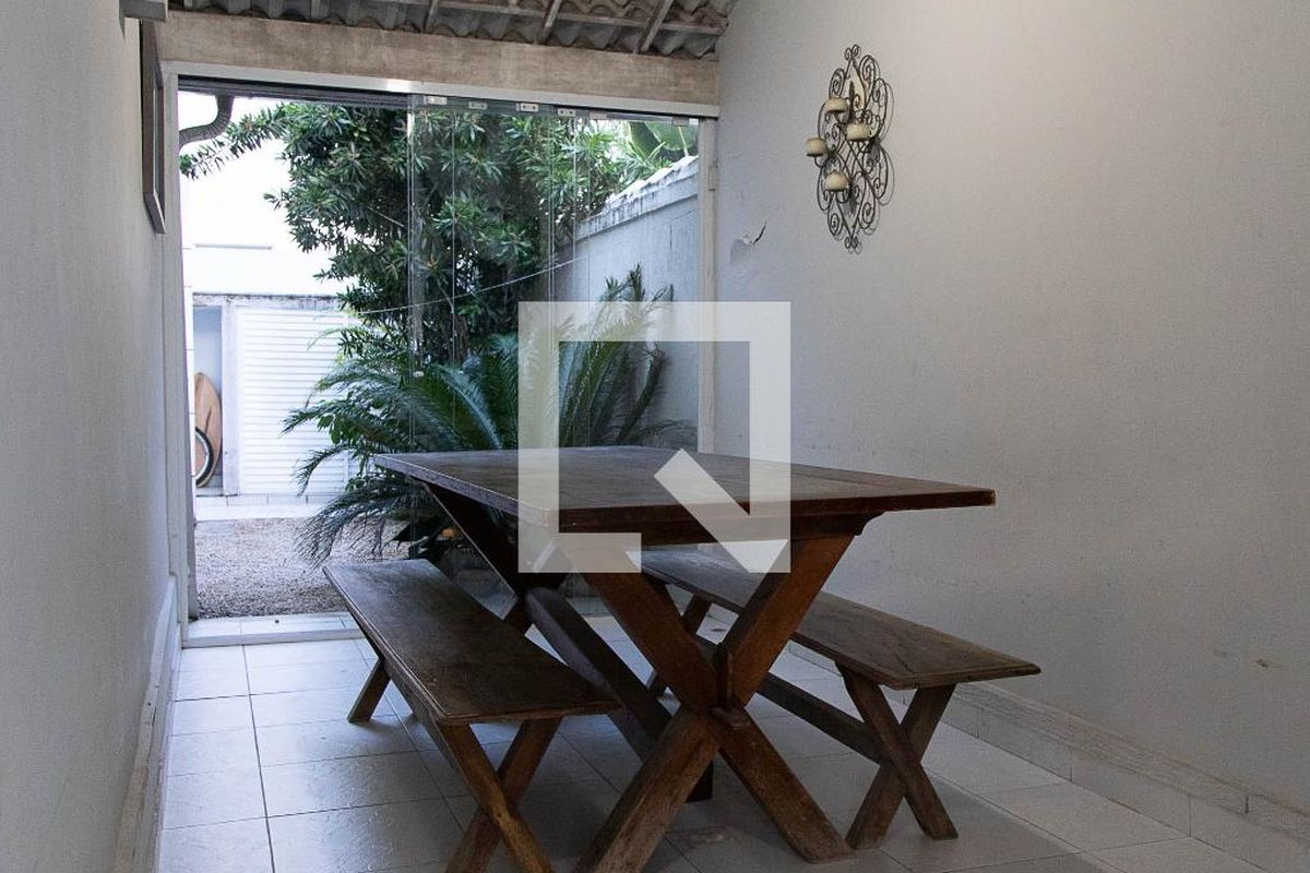 Casa, 4 quartos, 280 m² - Foto 210