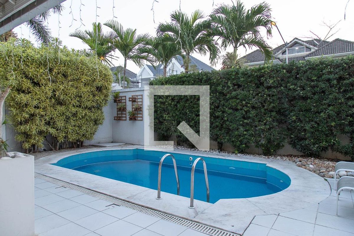 Casa, 4 quartos, 280 m² - Foto 212