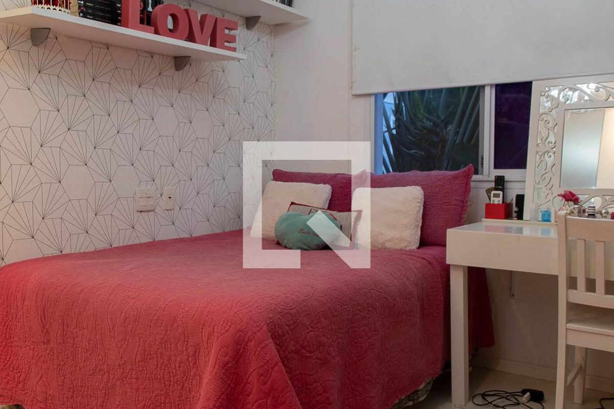 Casa, 4 quartos, 280 m² - Foto 46