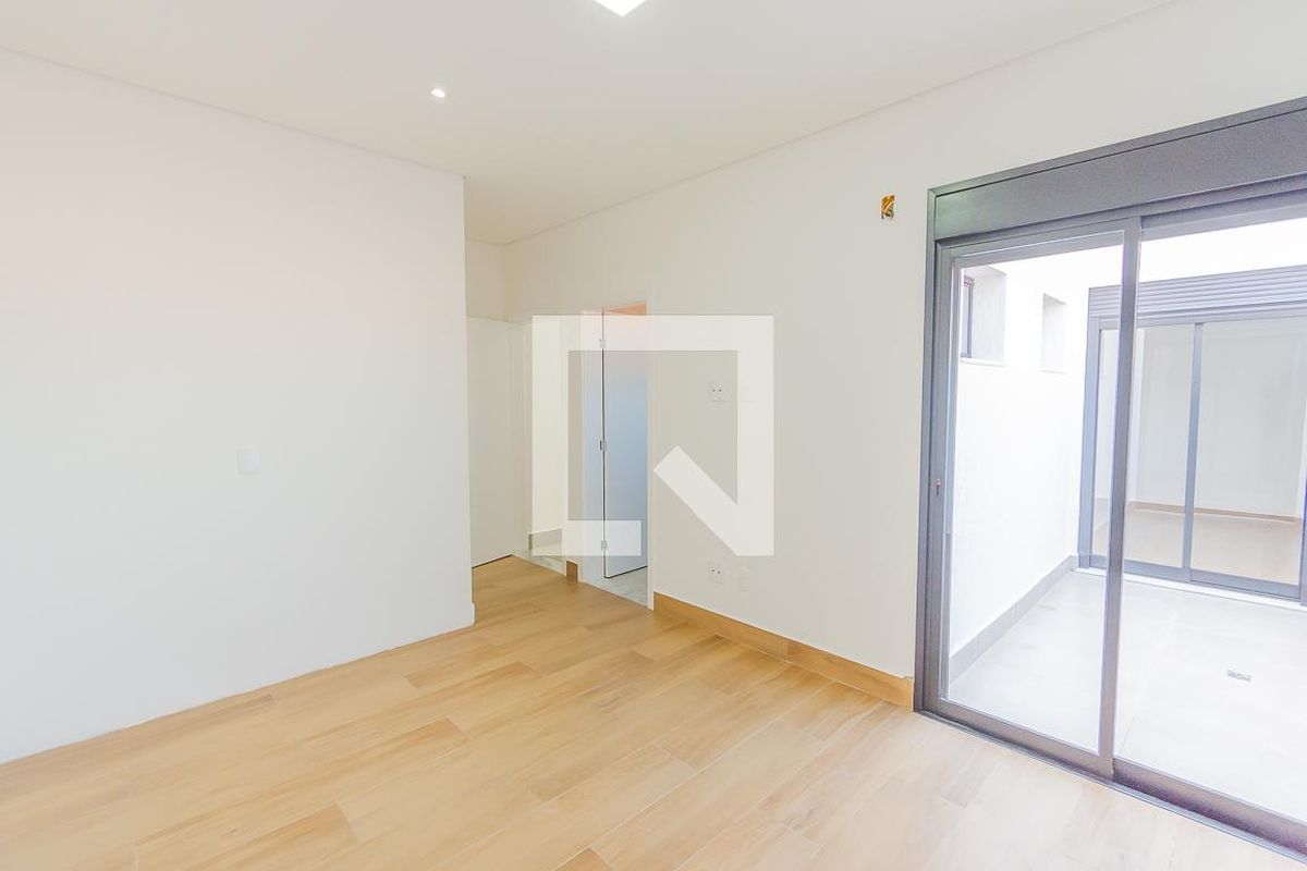 Casa à Venda - Swiss Park, 3 Quartos,  205 m2 em , Campinas - sp | SoloBR