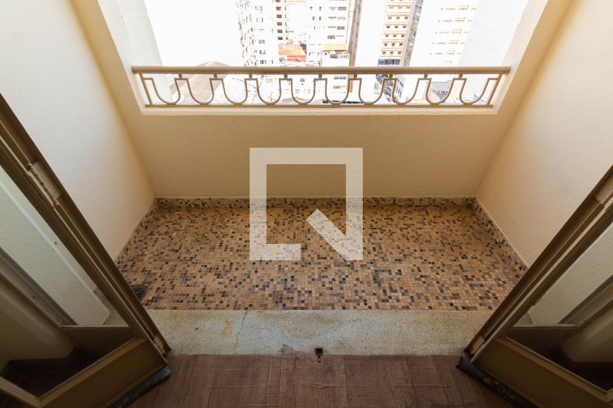 Apartamento à Venda - Centro, 3 Quartos,  150 m2 em , Campinas - sp | SoloBR