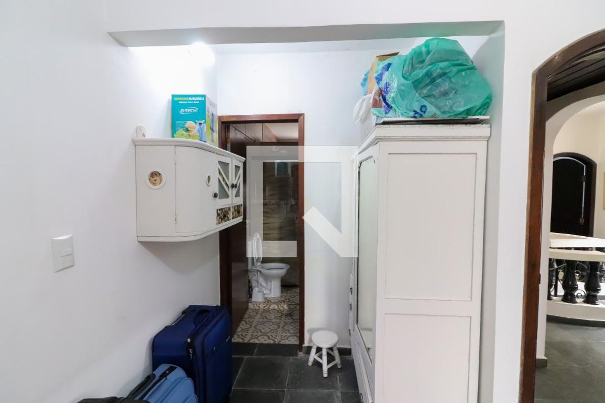 Casa, 3 quartos, 200 m² - Foto 34