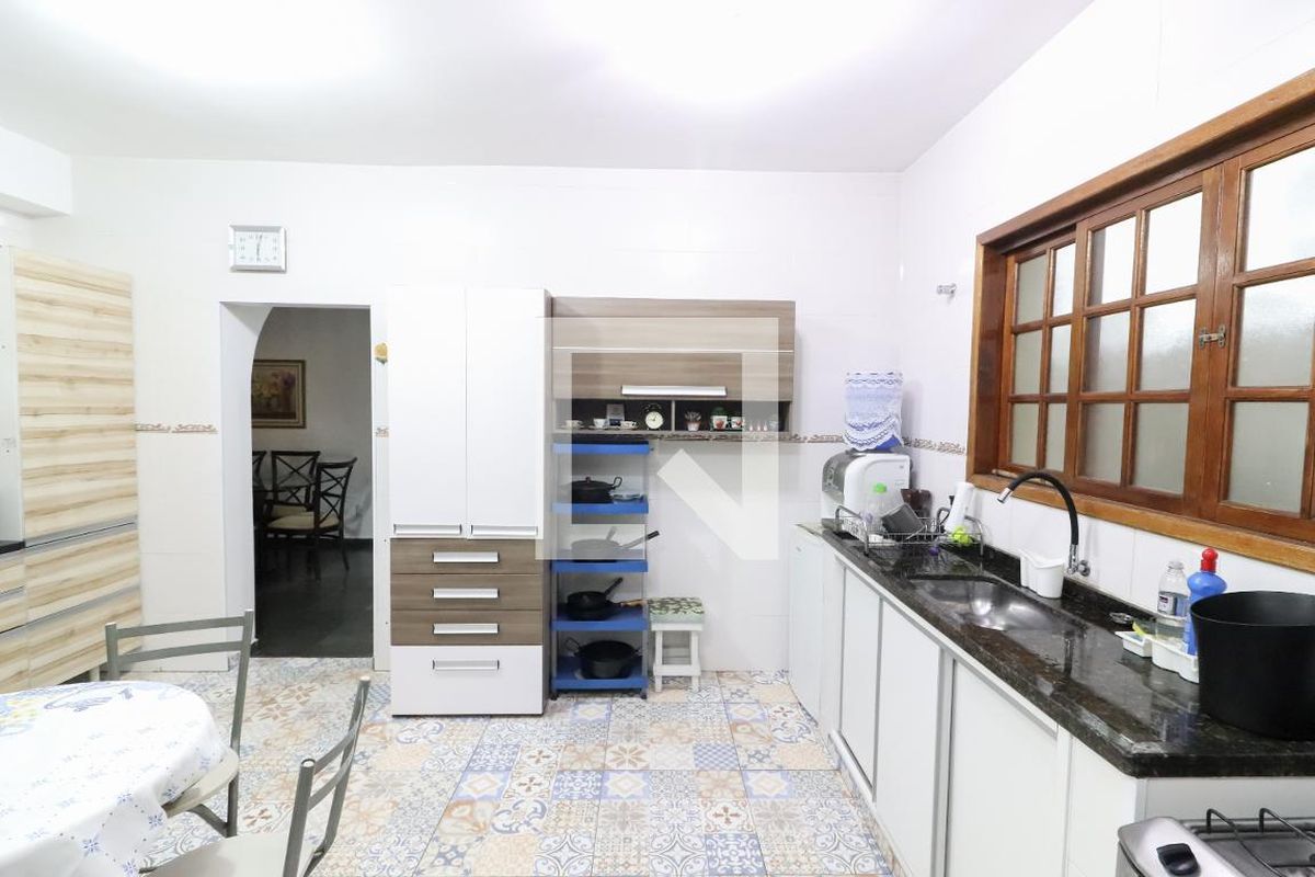 Casa, 3 quartos, 200 m² - Foto 78