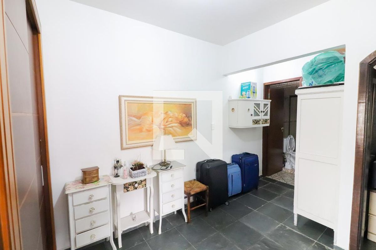 Casa, 3 quartos, 200 m² - Foto 32