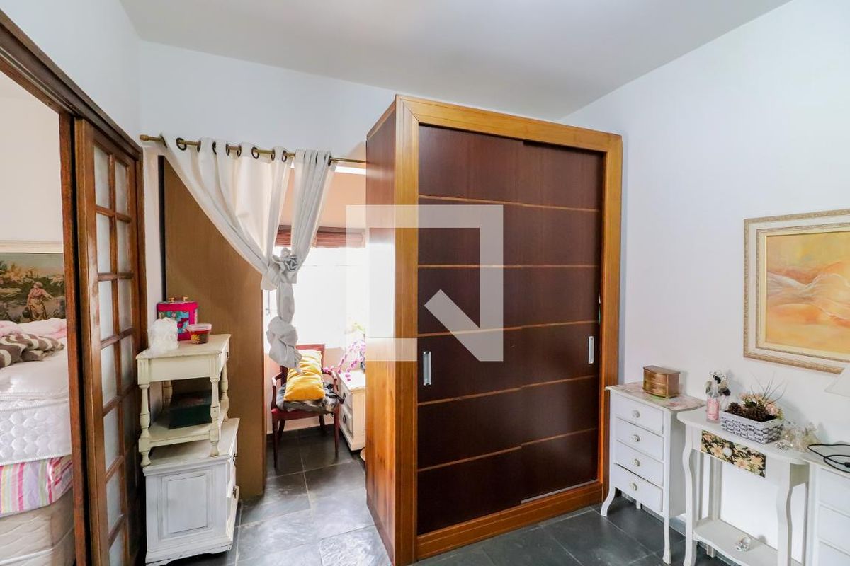 Casa, 3 quartos, 200 m² - Foto 24