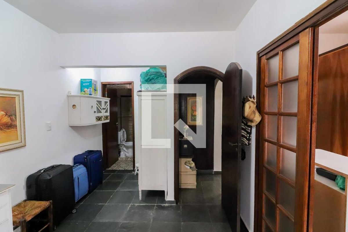Casa, 3 quartos, 200 m² - Foto 30