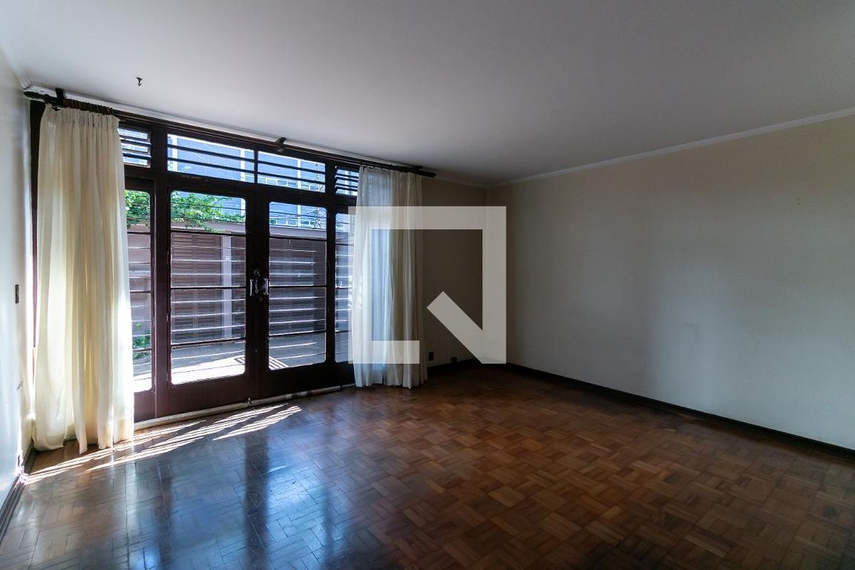 Casa, 3 quartos, 134 m² - Foto 1