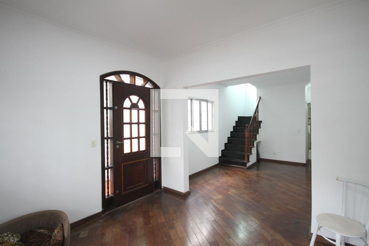 Casa, 3 quartos, 171 m² - Foto 1