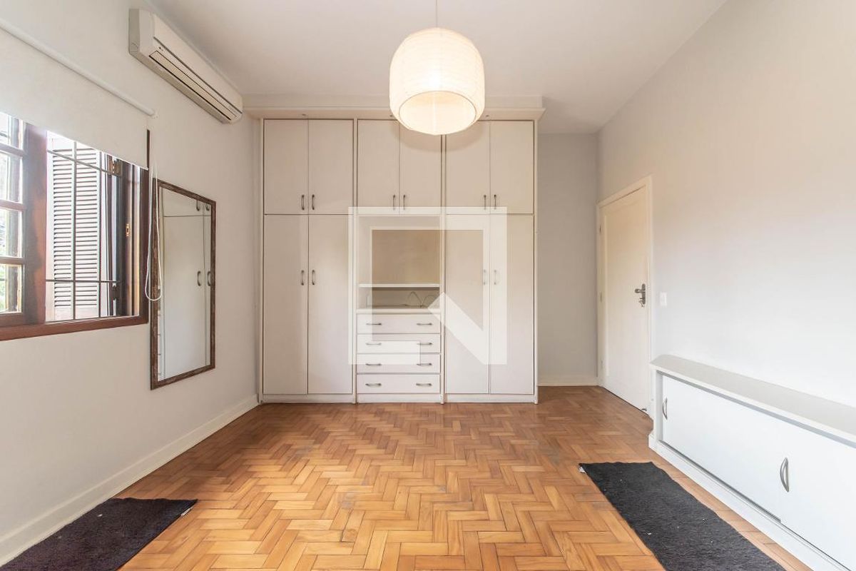 Casa, 3 quartos, 250 m² - Foto 16