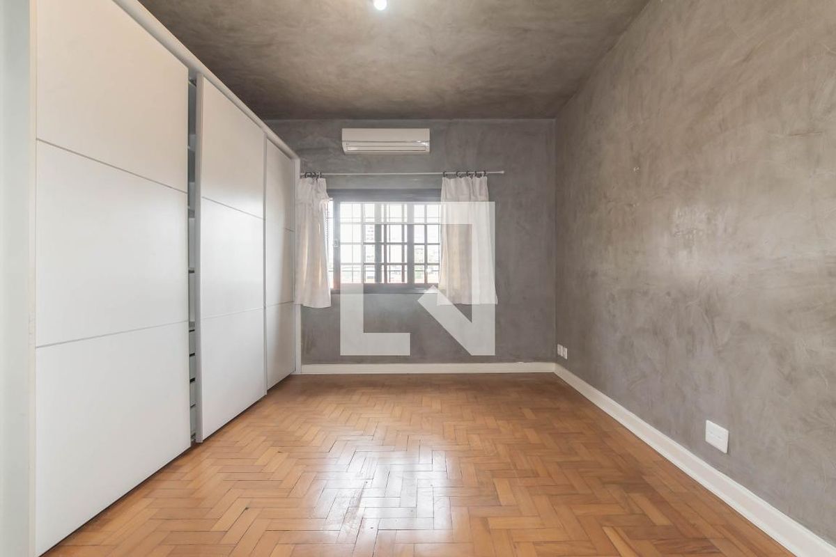 Casa, 3 quartos, 250 m² - Foto 23