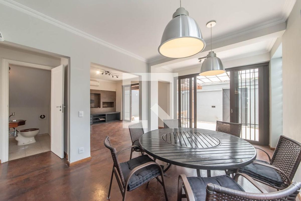 Casa, 3 quartos, 250 m² - Foto 6