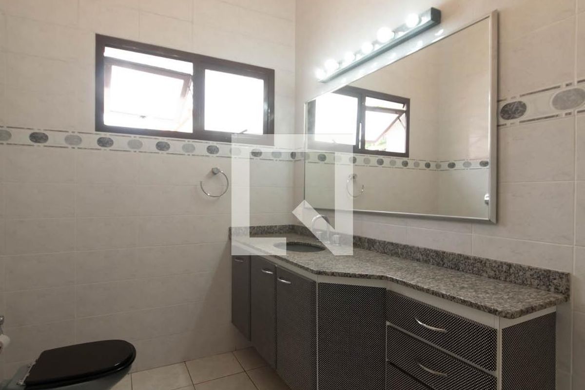 Casa, 3 quartos, 250 m² - Foto 32