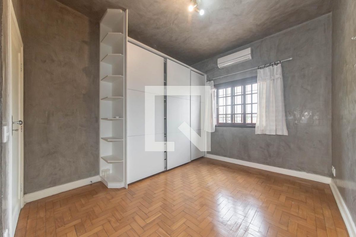 Casa, 3 quartos, 250 m² - Foto 24