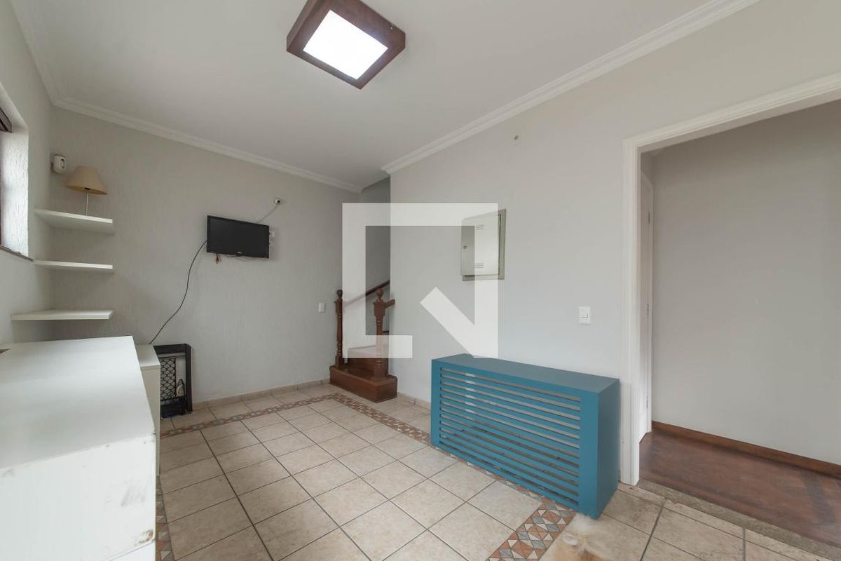 Casa, 3 quartos, 250 m² - Foto 37