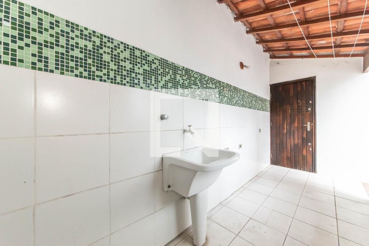 Casa, 3 quartos, 250 m² - Foto 49