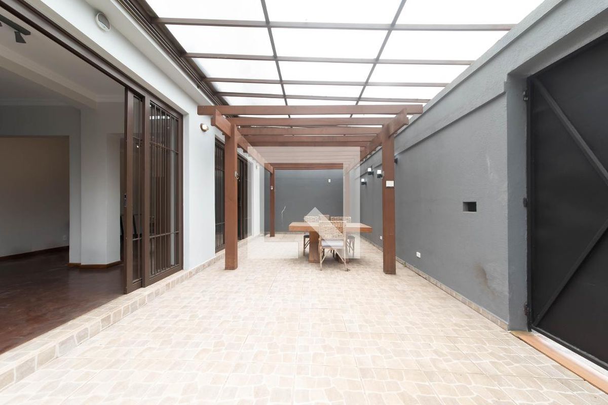 Casa, 3 quartos, 250 m² - Foto 51