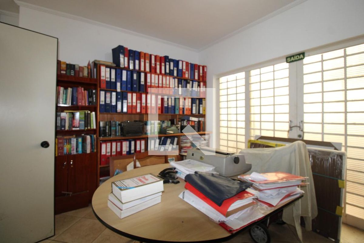 Casa à Venda - Jardim Chapadão, 4 Quartos,  412 m2 em , Campinas - sp | SoloBR