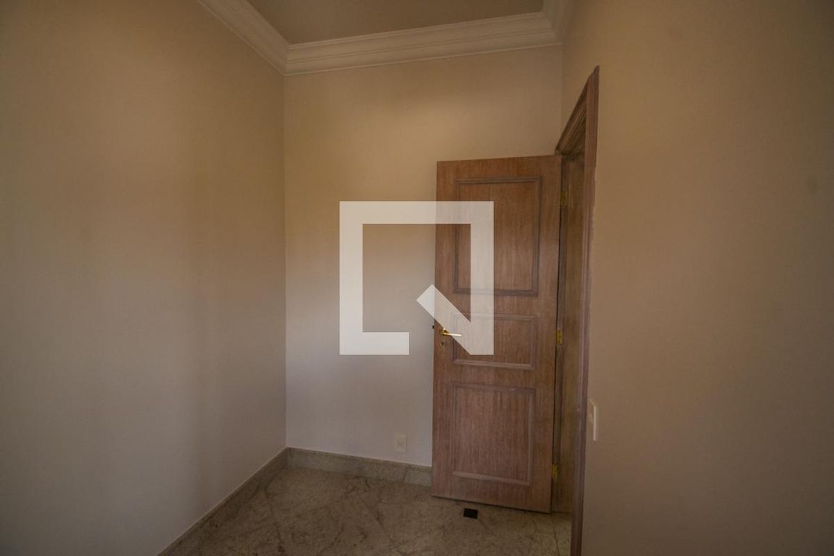 Apartamento à Venda - Cambuí, 6 Quartos,  490 m2 em , Campinas - sp | SoloBR