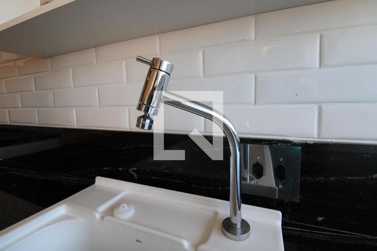 Apartamento à Venda - Cambuí, 1 Quarto,  70 m2 em , Campinas - sp | SoloBR