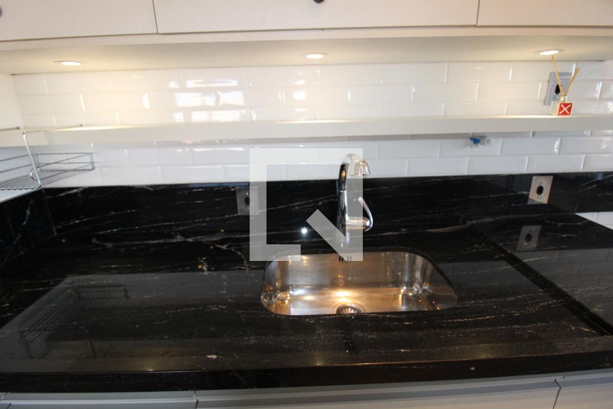 Apartamento à Venda - Cambuí, 1 Quarto,  70 m2 em , Campinas - sp | SoloBR
