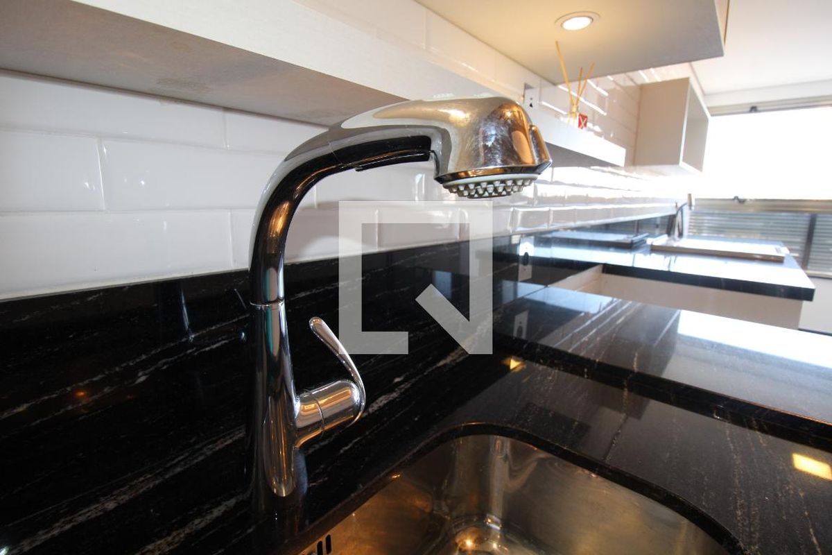 Apartamento à Venda - Cambuí, 1 Quarto,  70 m2 em , Campinas - sp | SoloBR