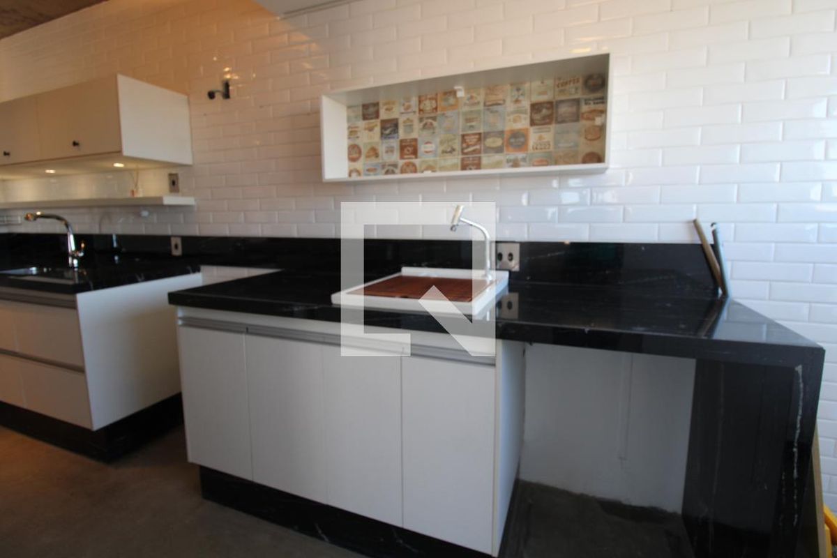 Apartamento à Venda - Cambuí, 1 Quarto,  70 m2 em , Campinas - sp | SoloBR