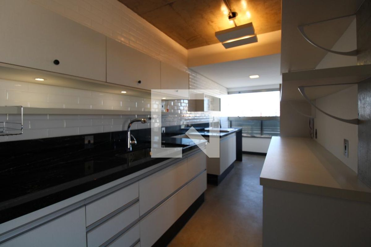Apartamento à Venda - Cambuí, 1 Quarto,  70 m2 em , Campinas - sp | SoloBR