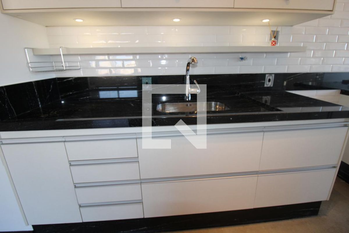 Apartamento à Venda - Cambuí, 1 Quarto,  70 m2 em , Campinas - sp | SoloBR
